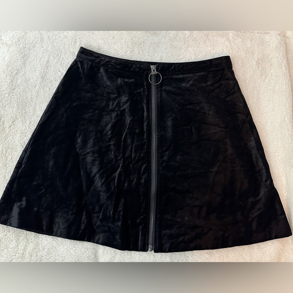 Free people black velvet mini skirt